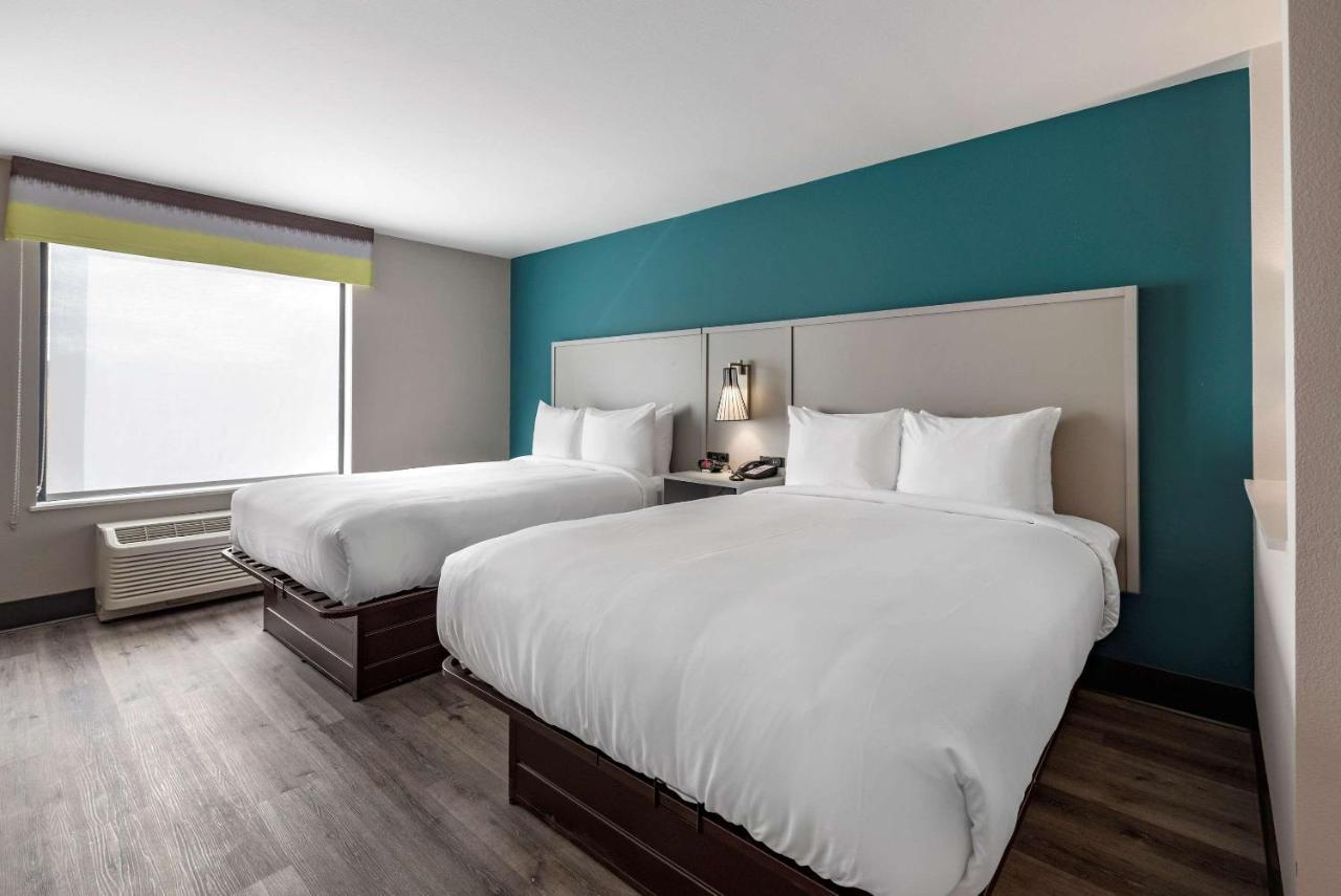 Comfort Suites Colorado Springs East - Medical Center Area Dış mekan fotoğraf