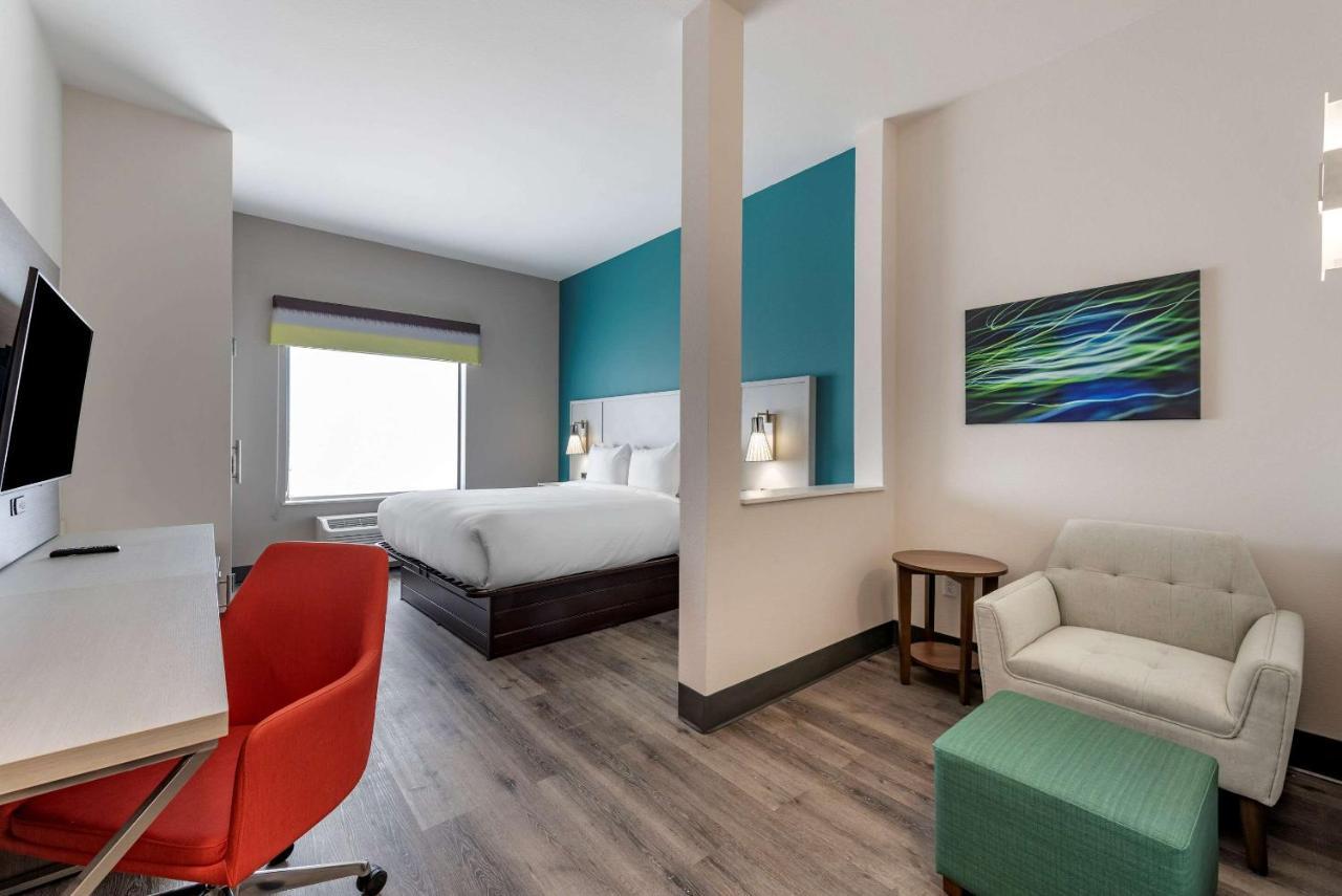 Comfort Suites Colorado Springs East - Medical Center Area Dış mekan fotoğraf