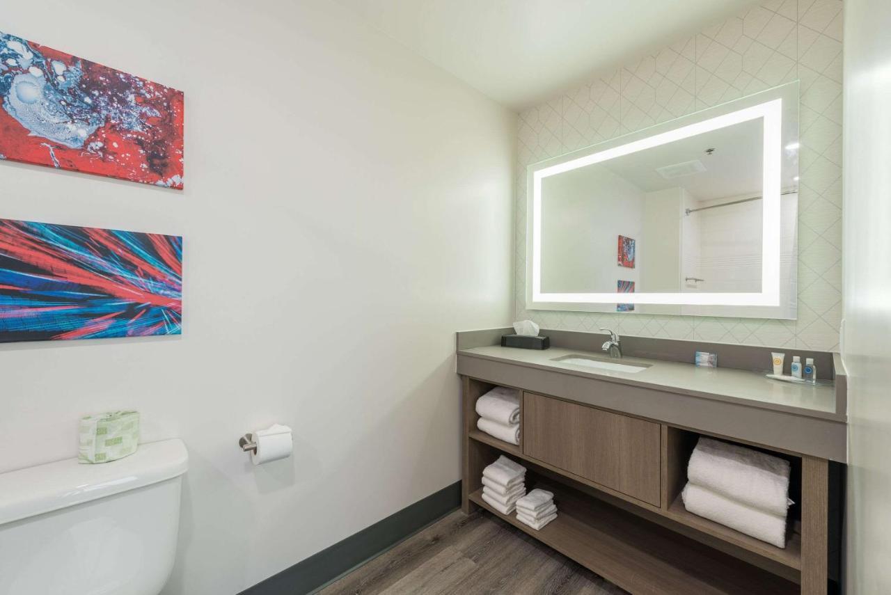 Comfort Suites Colorado Springs East - Medical Center Area Dış mekan fotoğraf