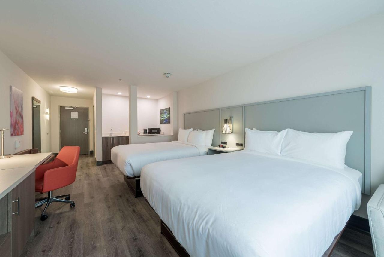 Comfort Suites Colorado Springs East - Medical Center Area Dış mekan fotoğraf