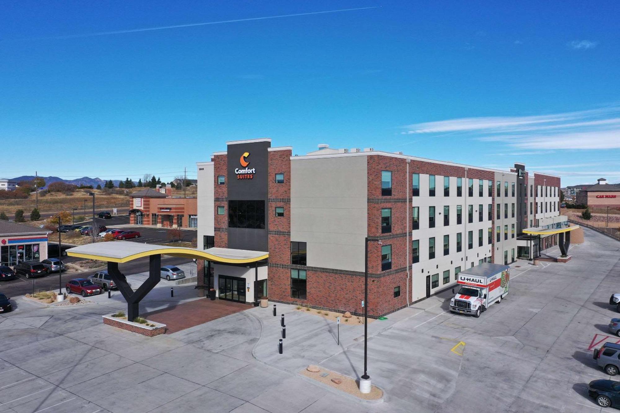Comfort Suites Colorado Springs East - Medical Center Area Dış mekan fotoğraf